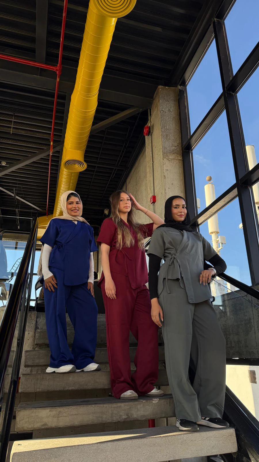 OVERSIZED SCRUBS