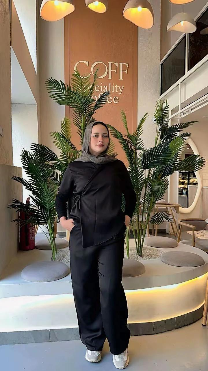 BLACK OVERSIZED SCRUB - View 1