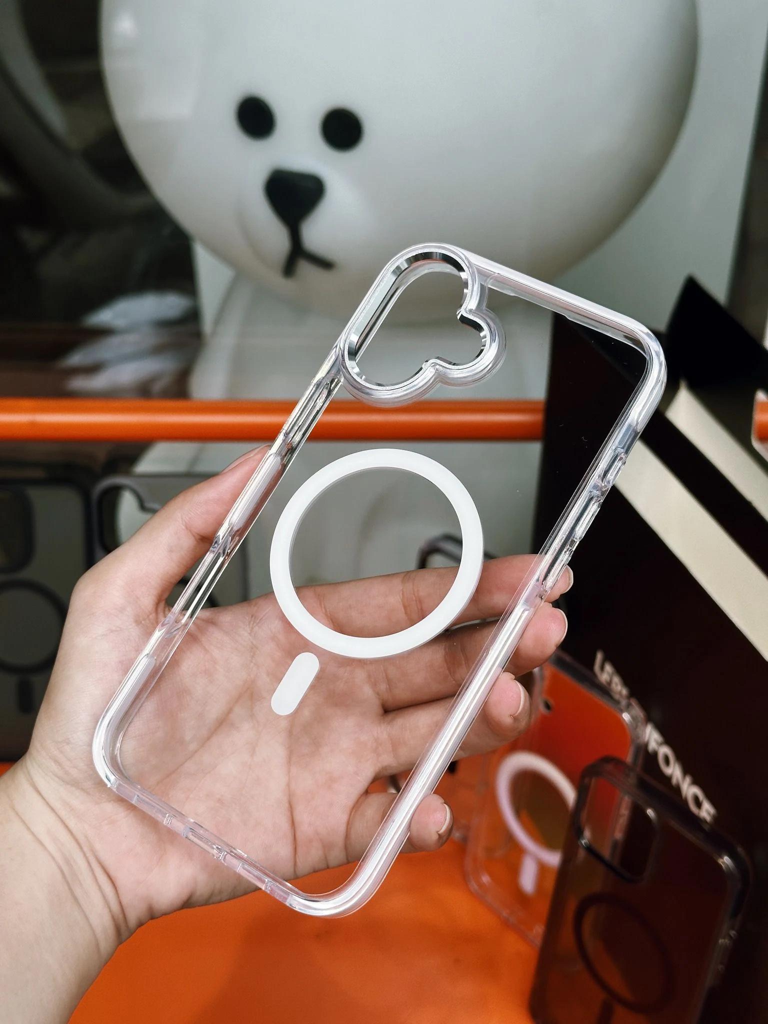 جراب Belkin شفاف MagSafe لهاتف iPhone 16 Plus - View 1