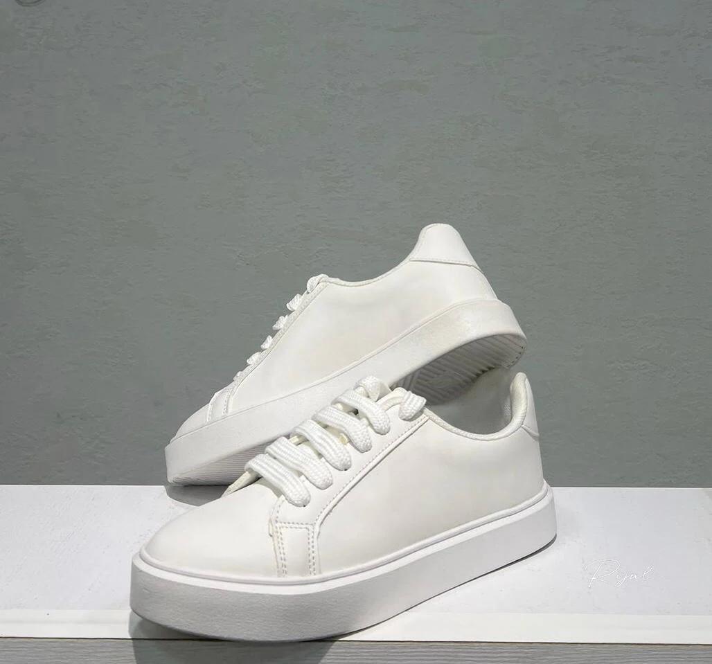 FLAT SNEAKERS - View 1