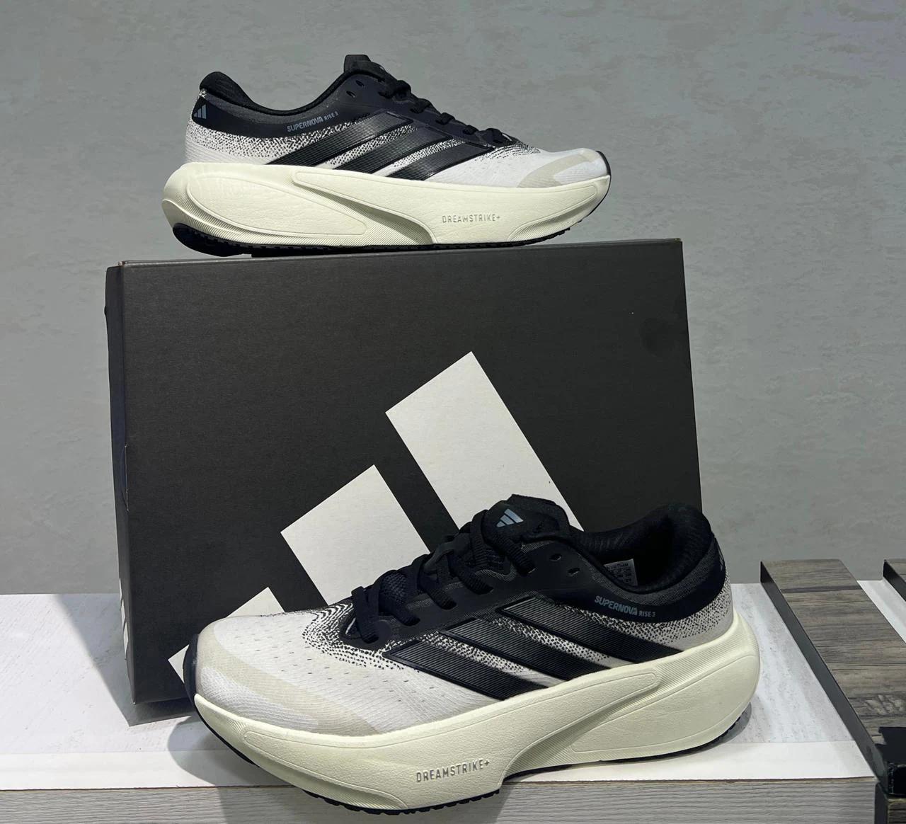 ADIDAS RUNNING - View 1