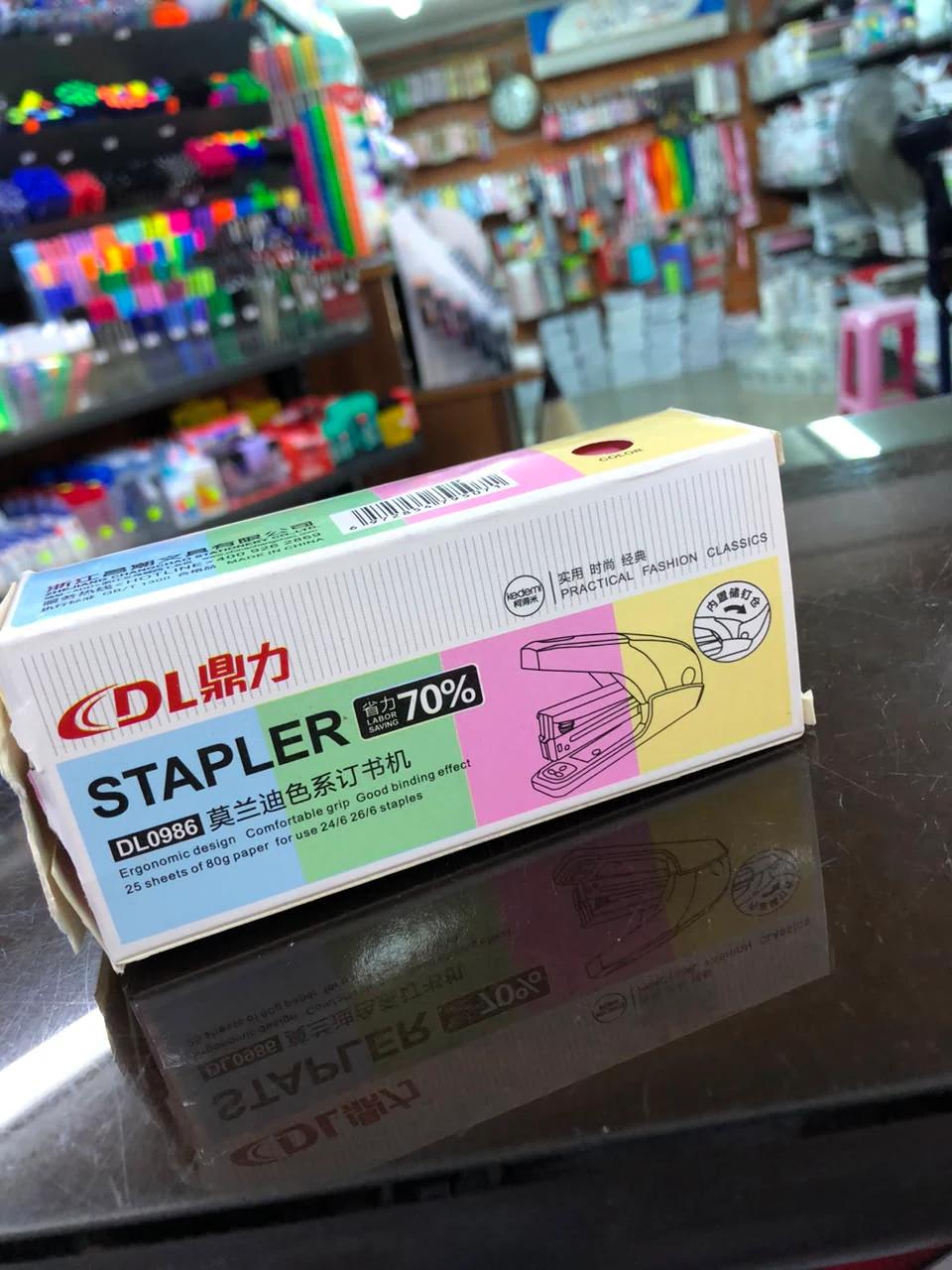 DL colorful stapler - View 1