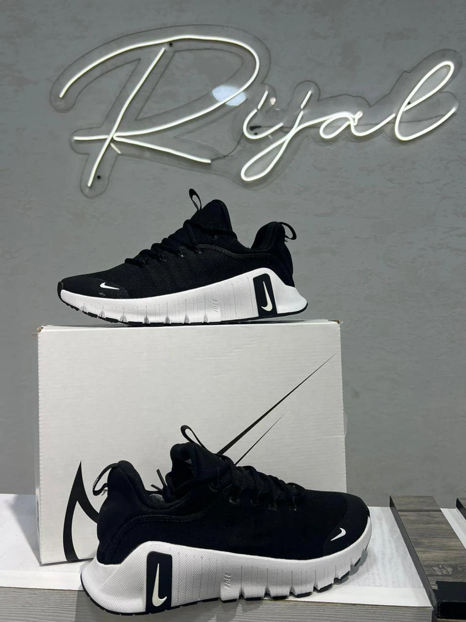 NIKE FREE - View 1