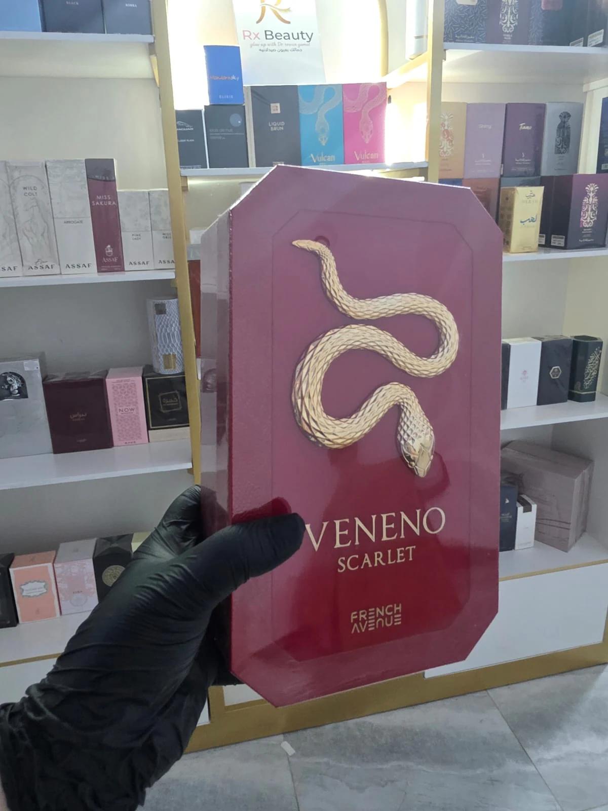 VENENO SCARLET - View 1